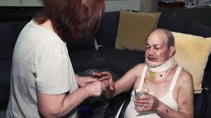 Άγρια ληστεία στο Ίλιον: Ξυλοκόπησαν και πέταξαν 71χρονο καρκινοπαθή από τις σκάλες για 500 ευρώ