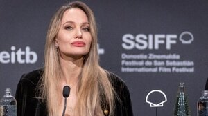 Η Αντζελίνα Τζολί δηλώνει ότι δεν αναγνωρίζει τη χώρα της