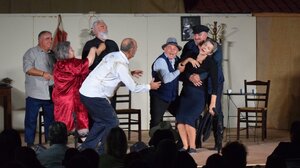 Η Θεατρική Ομάδα Γαρίπας επιστρέφει στο Ηράκλειο με τη μαύρη κωμωδία «Για την Ανάσταση ούτε Λέξη»