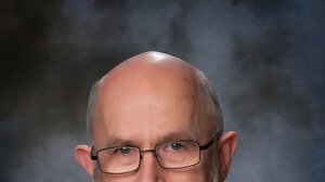 Το αλκοόλ και τα ζαχαρούχα ποτά συνδέονται με αραίωση των μαλλιών 