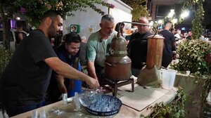 Αναβίωσε και φέτος η γιορτή-αφιέρωμα στην κρητική γη, τον πολιτισμό και τον τουρισμό