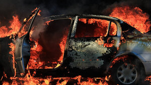 Γάζι: Αυτοκίνητο τυλίχθηκε στις φλόγες, κινητοποιήθηκε η Πυροσβεστική