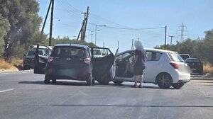 Μεσαρά: Πρωινό τροχαίο στα Καπαριανά