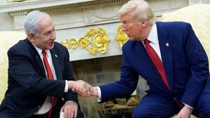 Στις συνομιλίες με τον Νετανιάχου, ο Τραμπ θέλει να αποσπάσει μια συμφωνία για τη Γάζα