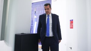 Πλεύρης: «Εμείς θα επιλέγουμε ποιος θα έρθει, για πόσο χρόνο και με ποιους όρους»