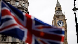 Πολιτικός σεισμός στη Βρετανία: Παραιτήθηκε η Ρέινερ - Ανασχηματισμός από τον Στάρμερ