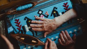 Podcast: Μια Κλωστή, Μια Ιστορία – Ο Αργαλειός της Κρήτης!