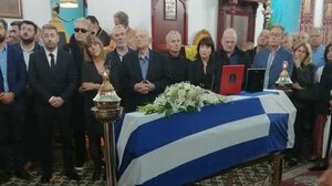 Το τελευταίο αντίο στον Γιώργο Πρασιανάκη - Ν. Ανδρουλάκης: «Ένας ακέραιος μαχητής της πολιτικής, της δικαιοσύνης και της Κρήτης»