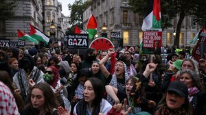 Γάζα: Ένα σκάφος πλέει ακόμα προς τον θύλακα