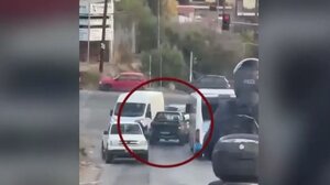  Ηράκλειο: Μπήκε στο αντίθετο ρεύμα για να γλιτώσει την κίνηση - Δείτε βίντεο