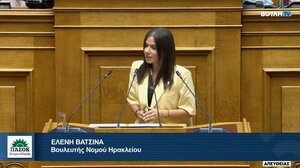 Βατσινά προς ΝΔ για 13ωρο: «Βαλε και άλλες ώρες εργασίας, κυρ Στέφανε, θα το κάψουμε!»