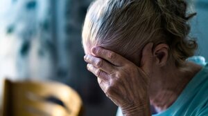 Ο απατεώνας ζήτησε χρήματα και... χρυσαφικά για να φτιάξει τη "διαρροή" ρεύματος!