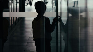 Ηράκλειο: Σύλληψη ζευγαριού μετά από καταγγελία ότι κακοποιούσαν τα οχτώ ανήλικα παιδιά τους!