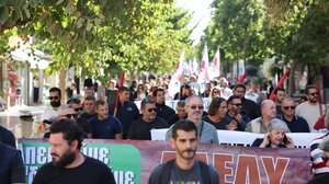 Στους δρόμους ενάντια στο εργασιακό νομοσχέδιο - Απεργία και συλλαλητήρια στην Κρήτη