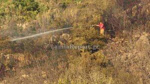 Πυρκαγιά στον Έξαρχο - Μεγάλη κινητοποίηση της Πυροσβεστικής