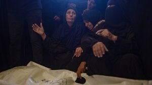 Το Ισραήλ παρέδωσε στη Γάζα 30 σορούς Παλαιστινίων σε αντάλλαγμα με τα λείψανα δύο ομήρων