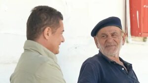 Ο Αντώνης Σρόιτερ στις Αγροτικές Φυλακές της Αγυιάς - Βρήκε κρατούμενο που είχε παίξει στον Σασμό