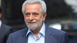 Πήρε την έδρα του Τσίπρα, ορκίστηκε και… ανεξαρτητοποιήθηκε! 