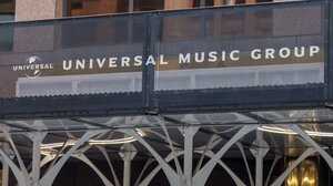  Universal και Warner βρίσκονται κοντά στην επίτευξη συμφωνιών για την τεχνητή νοημοσύνη