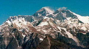 Νεπάλ: Αυστηροί όροι στους ορειβάτες που θέλουν να κατακτήσουν το Έβερεστ