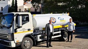 Με μια νέα υδροφόρα ενισχύθηκε η Πολιτική Προστασία του Δήμου Αγίου Βασιλείου