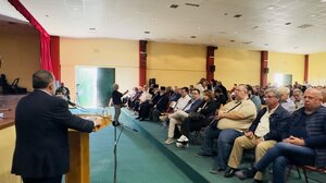 Πλήθος κόσμου στην παρουσίαση της ταυτότητας του μνημείου στο λόφο της Παπούρας 