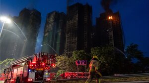 Στους 94 οι νεκροί της πυρκαγιάς σε ουρανοξύστες του Χονγκ Κονγκ