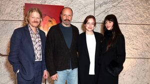 Η Ντακότα Τζόνσον «πειράζει» τον Λάνθιμο: Υπάρχουν κι άλλες ηθοποιοί εκτός από την Έμα Στόουν