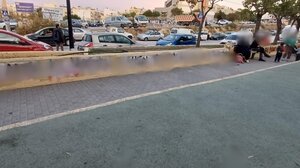 "Πλούσιο υβρεολόγιο σε χώρο όπου συχνάζουν μικρά παιδιά"