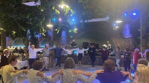 Λασίθι: Χοροεσπερίδα για τα μέλη των Κέντρων Ανοιχτής Προστασίας Ηλικιωμένων Αγίου Νικολάου – Νεάπολης