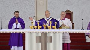 Έκκληση για ειρήνη και ενότητα απηύθυνε ο Πάπας Λέων φέρνοντας μία πνοή ελπίδας στον Λίβανο