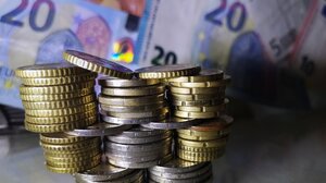 Αυτά πρέπει να πληρώσουμε μέχρι το τέλος του 2025