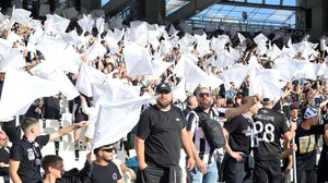 ΟΦΗ: Οι οργανωμένοι οπαδοί κατεβάζουν ομάδα στο τοπικό!