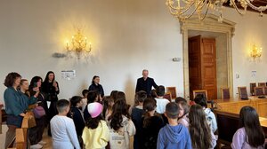 Κάλαντα στη Λότζια από τους μαθητές του 6ου και του 44ου Δημοτικού Σχολείων Ηρακλείου