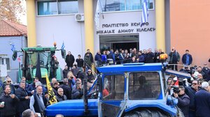 Έτοιμοι για γιορτές στα μπλόκα οι αγρότες: Αρνούνται τον διάλογο εάν δεν εκπληρωθούν κάποια αιτήματα