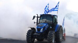 Στεκόμαστε δίπλα στους πραγματικούς και τίμιους αγρότες και κτηνοτρόφους 