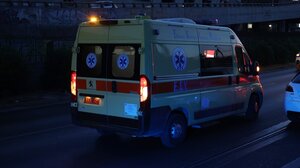  Καλλιθέα: Kοριτσάκι ανασύρθηκε χωρίς τις αισθήσεις του μέσα από συντριβάνι -Νοσηλεύεται σε κρίσιμη κατάσταση 