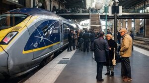 Eurostar: Με καθυστερήσεις επανέρχεται η κυκλοφορία των τρένων στη σήραγγα της Μάγχης