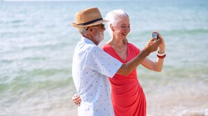 Μετά τη σύνταξη… στην Κρήτη: Όλο και περισσότεροι Ευρωπαίοι αγοράζουν σπίτια στο νησί!