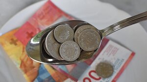 Δάνεια σε ελβετικό φράγκο: Η ρύθμιση που βάζει τέλος σε χρέη 20ετίας – Ποιοι βγαίνουν ωφελημένοι