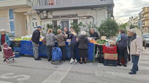 «Πάγωσε» η λειτουργίας της λαϊκής αγοράς - Μετρημένοι στα δάχτυλα οι παραγωγοί στο Μασταμπά