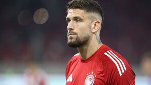 Αλέξανδρος Πασχαλάκης: Η όμορφη Κρητικιά που έβαλε "γκολ" στην καρδιά του