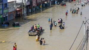 Ανησυχία προκαλούν οι προβλέψεις για νέες βροχές στην Ινδονησία και τη Σρι Λάνκα μετά τις φονικές πλημμύρες