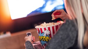 Είμαστε ό,τι τρώμε, ό,τι ακούμε και ό,τι ψηφίζουμε