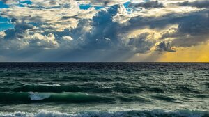 Αδιάκοπες αφίξεις αλλοδαπών στα νότια της Κρήτης