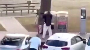 Μακελειό στο Σίδνεϊ: Συγκλονιστικά βίντεο από την επίθεση - 12 νεκροί και 30 τραυματίες