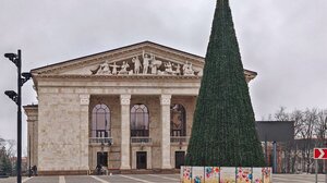 Η Μόσχα ετοιμάζεται να ανοίξει το θέατρο της Μαριούπολης "ρωσοποιώντας" την κατεχόμενη πόλη