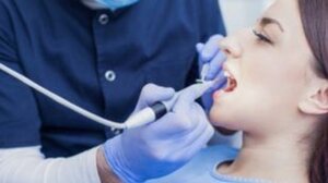 Η ουλίτιδα μπορεί να συνδέεται με αυξημένο κίνδυνο σοβαρών καρδιαγγειακών επεισοδίων