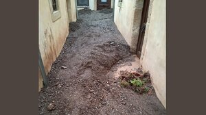 Κακοκαιρία "Byron": Μεγάλες ποσότητες λάσπης στη Μονή Επανωσήφη μετά τα έντονα φαινόμενα - Φωτογραφίες