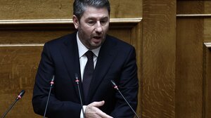 Ανδρουλάκης: Η κυβερνητική πολιτική στην ενέργεια τροφοδοτεί την ακρίβεια